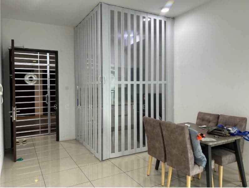 Kediaman Servis untuk Disewa di 8Scape Residence @ Sutera - Scarlette Lai - Dining Room - PropertyGuru.com.my