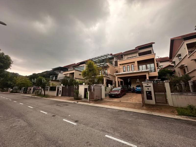 Semi-Detached House for Rent in Desa Sri Hartamas (Sri Hartamas) - Md Syahrul Faez Bin Manan - Exterior - PropertyGuru.com.my