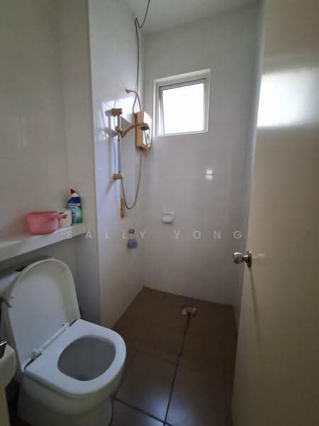 Semi-Detached House for Sale in Setia Damai (Setia Alam) - Sally Yong - Bathroom - PropertyGuru.com.my
