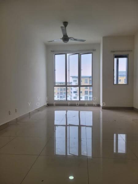 Apartment for Sale at Seri Baiduri - Veni Foo Yoke Fuang - Living Room - PropertyGuru.com.my