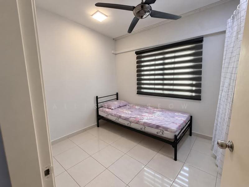 Apartment for Rent at Pangsapuri Seri Mutiara - Allister Seow - Bedroom - PropertyGuru.com.my