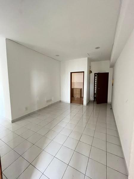Pangsapuri untuk Disewa di Pangsapuri Persiaran Tanjung - Alen Tan - Interior - PropertyGuru.com.my