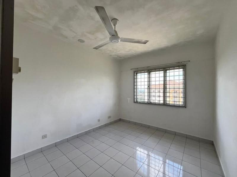 Pangsapuri untuk Disewa di Pangsapuri Persiaran Tanjung - Alen Tan - Interior - PropertyGuru.com.my