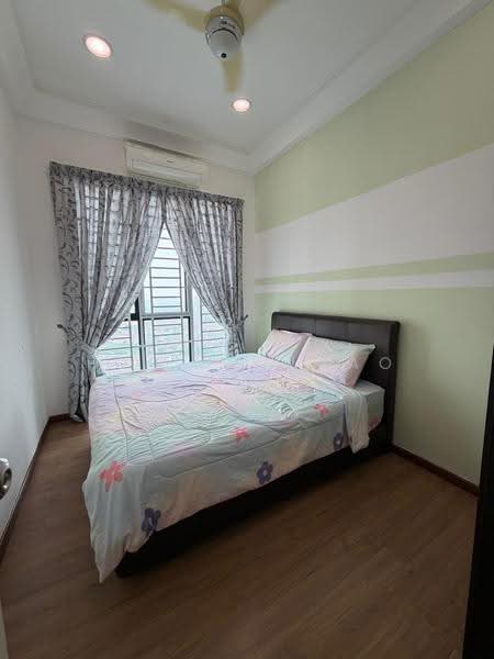 Kediaman Servis untuk Disewa di The Platino Serviced Apartment - Foo Jun Tao - Bedroom - PropertyGuru.com.my