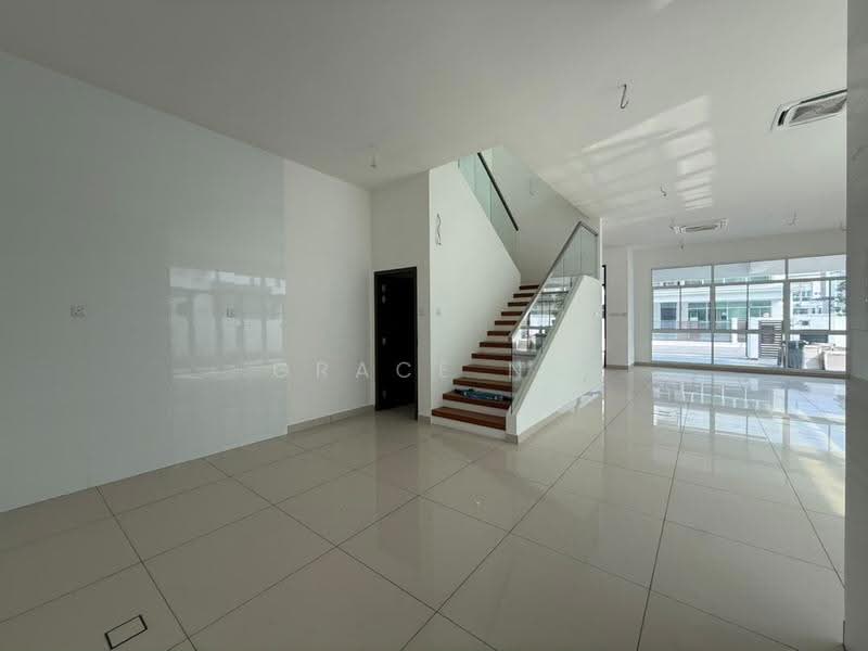 Semi-Detached House for Sale in Taman Ponderosa (Johor Bahru) - Grace Ng - Living Room - PropertyGuru.com.my