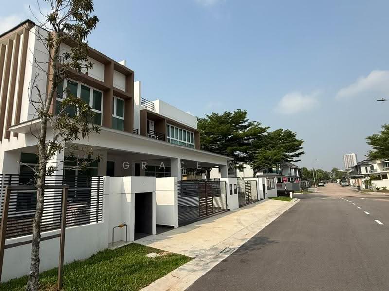 Semi-Detached House for Sale in Taman Ponderosa (Johor Bahru) - Grace Ng - Exterior - PropertyGuru.com.my