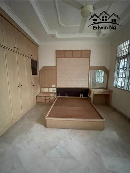 Rumah Teres untuk Dijual di Kampung Sungai Nibong (Bayan Lepas) - Edwin Ng - Bedroom - PropertyGuru.com.my