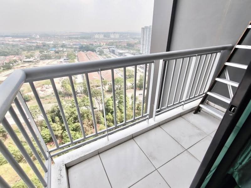 Kediaman Servis untuk Disewa di The Sky Executive Suites - Foo Jun Tao - Balcony - PropertyGuru.com.my