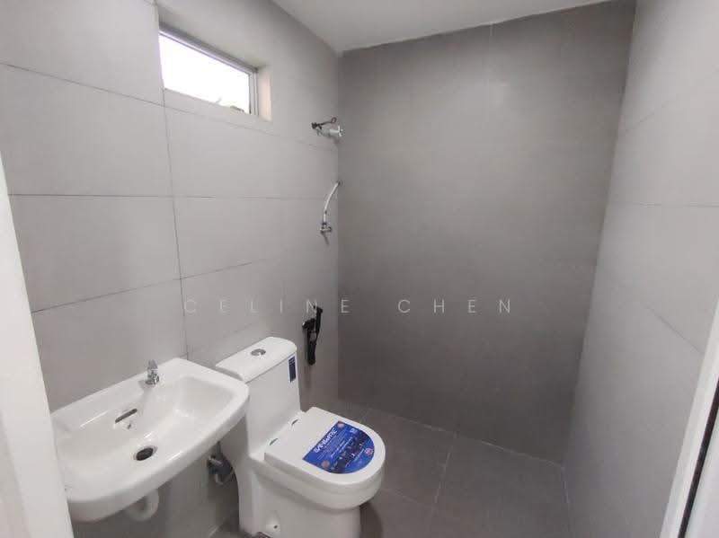 Terraced House for Sale in Taman Melaka Jaya (Batu Berendam) - Celine Chen - Bathroom - PropertyGuru.com.my