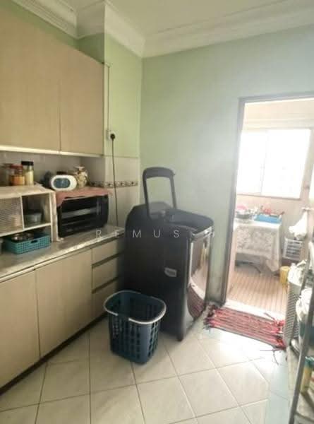 Condominium for Sale at Bam Villa - Remus . - PropertyGuru.com.my