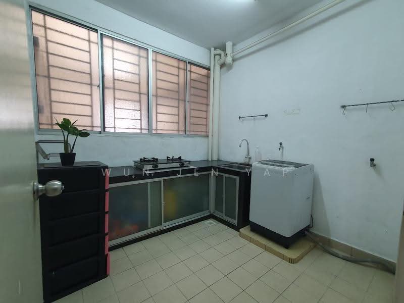 Kondominium untuk Disewa di Kinrara Mas - Wun Jen Yap - Kitchen - PropertyGuru.com.my