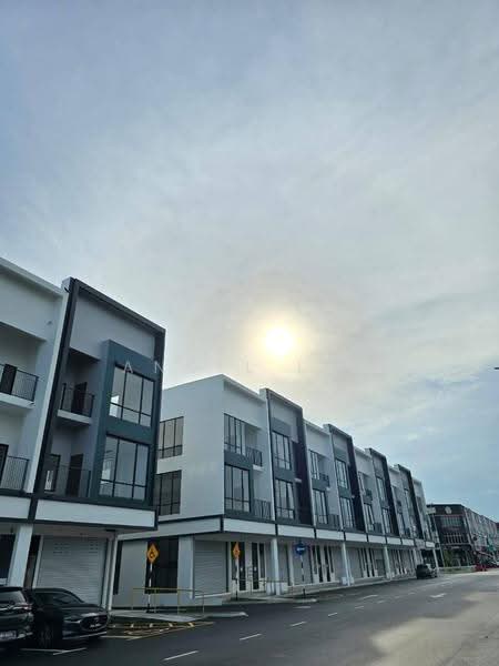 Shop / Office for Rent in Austin Crest (Johor Bahru) - Angel Lee - Exterior - PropertyGuru.com.my
