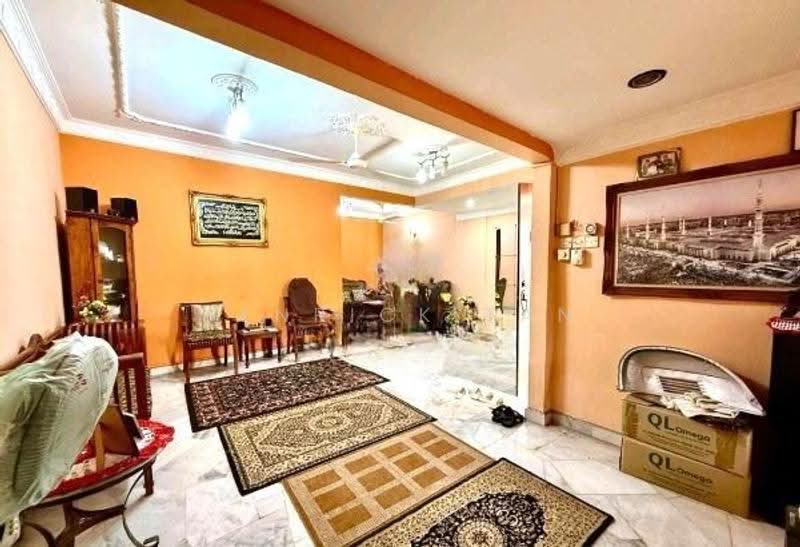 2-storey Terraced House for Sale in Usj 11 (Subang Jaya) - Henrick Tan - Living Room - PropertyGuru.com.my