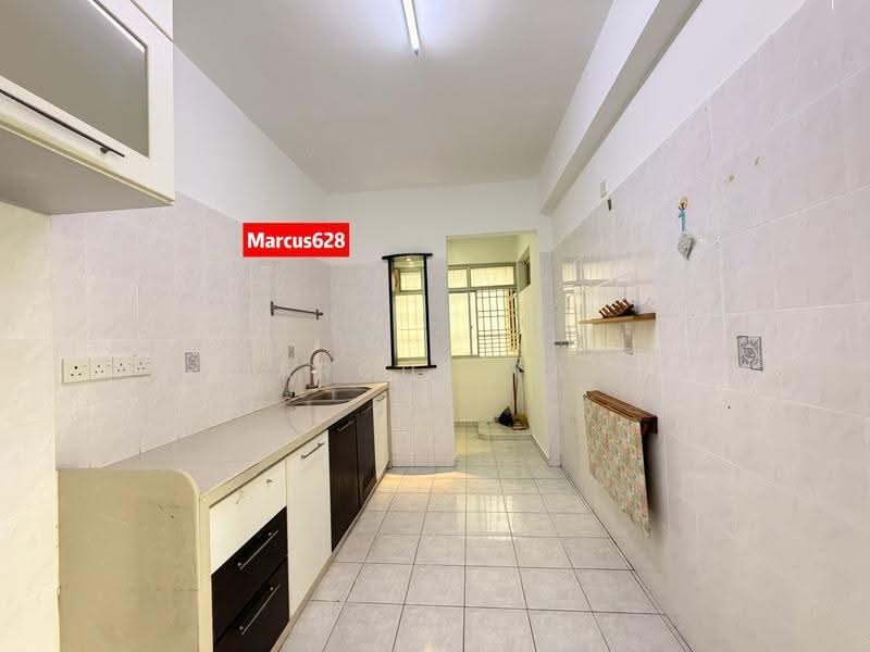 Condominium for Sale at Vistaria Condominium - Marcus Tan - Kitchen - PropertyGuru.com.my