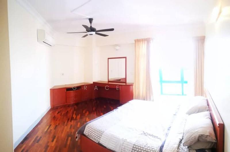 Condominium for Sale at The Straits View Condominium - Grace Ng - Bedroom - PropertyGuru.com.my