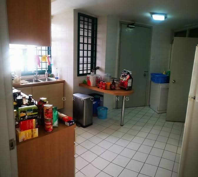 Condominium for Sale at The Straits View Condominium - Grace Ng - Kitchen - PropertyGuru.com.my