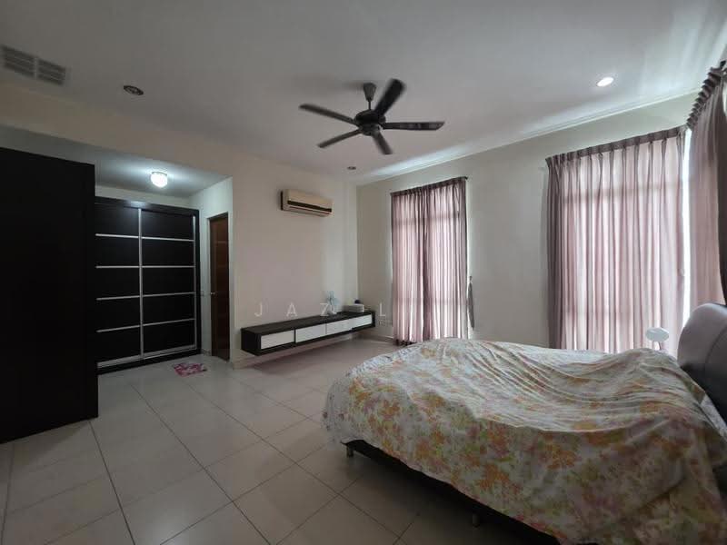 Rumah Berkembar untuk Dijual di Taman Sutera Utama (Skudai) - Jaz Lee - PropertyGuru.com.my