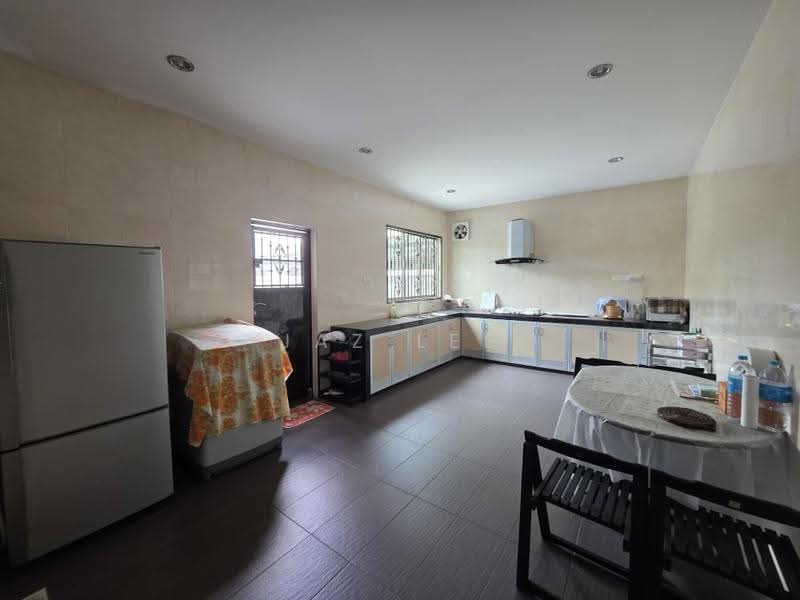 Rumah Berkembar untuk Dijual di Taman Sutera Utama (Skudai) - Jaz Lee - PropertyGuru.com.my