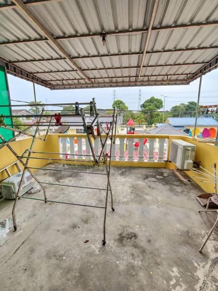 Rumah Teres 2-Tingkat untuk Dijual di Taman Kota Masai (Pasir Gudang) - Ariff Azmi - Balcony - PropertyGuru.com.my