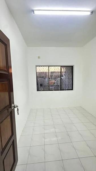 1-storey Terraced House for Sale in Pekan Nanas (Johor) - Ong Lih Shyan - Interior - PropertyGuru.com.my