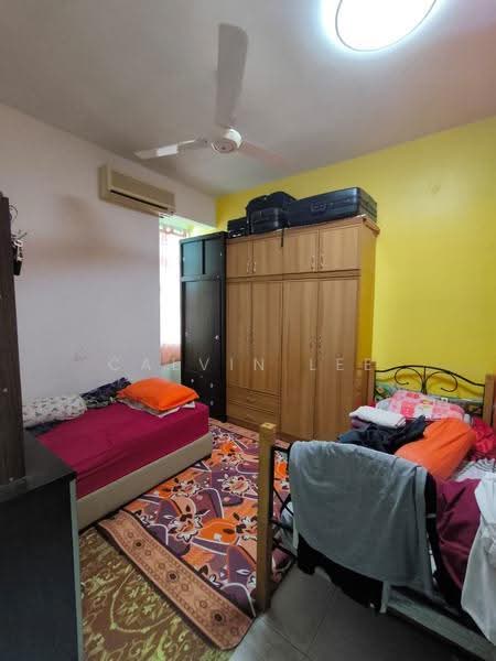 1-storey Terraced House for Sale in Taman Gaya (Ulu Tiram) - Calvin Lee - PropertyGuru.com.my