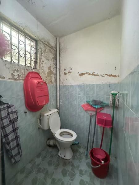 Flat for Sale at Flat Taman Ungku Tun Aminah - Jaz Lee - PropertyGuru.com.my