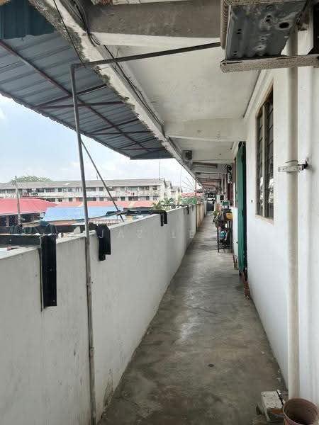 Flat for Sale at Flat Taman Ungku Tun Aminah - Jaz Lee - PropertyGuru.com.my