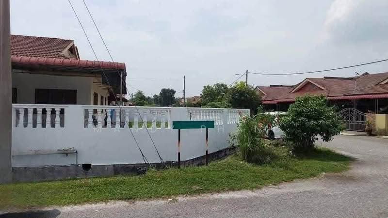 1-storey Terraced House for Sale in Batu Gajah (Perak) - Mandy Phang - Exterior - PropertyGuru.com.my