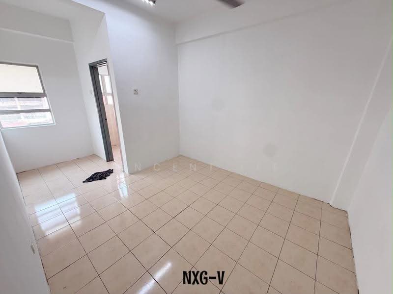 Pangsapuri untuk Dijual di Vista Indah Putra - Vincent Lee - PropertyGuru.com.my