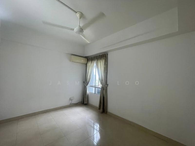 Condominium for Rent at Sea View Tower - Jasmine Loo - Bedroom - PropertyGuru.com.my