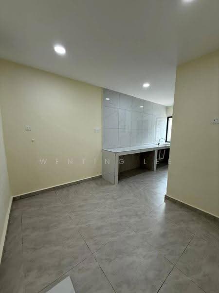 1-storey Terraced House for Sale in Skudai (Johor) - Wenting Lee - Kitchen - PropertyGuru.com.my