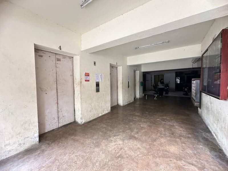 Flat for Sale at Pangsapuri Berembang Indah - Amzar Faiz - PropertyGuru.com.my