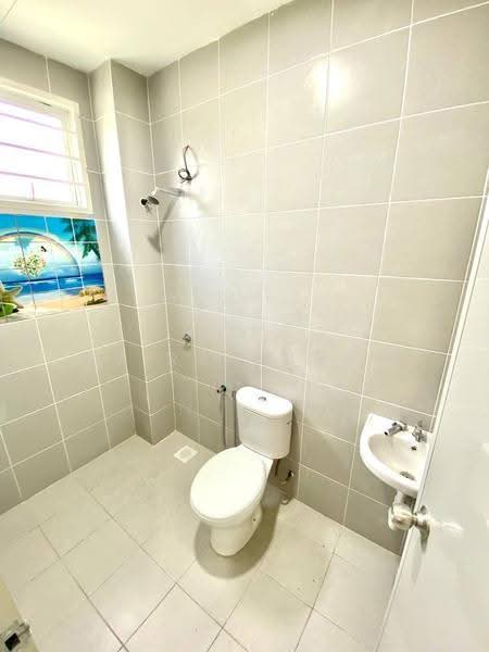 Rumah Teres 2-Tingkat untuk Dijual di Taman Tasik Semenyih (Semenyih) - Azira Ahmad - Bathroom - PropertyGuru.com.my