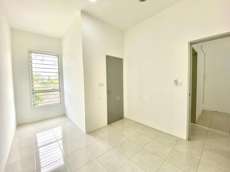 Rumah Teres 2-Tingkat untuk Dijual di Taman Tasik Semenyih (Semenyih) - Azira Ahmad - Interior - PropertyGuru.com.my