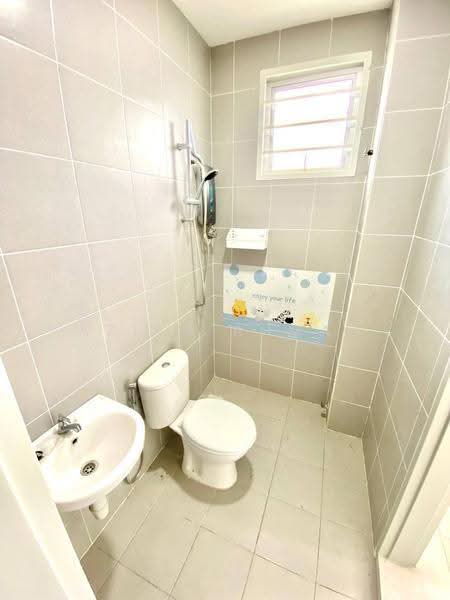 Rumah Teres 2-Tingkat untuk Dijual di Taman Tasik Semenyih (Semenyih) - Azira Ahmad - Bathroom - PropertyGuru.com.my