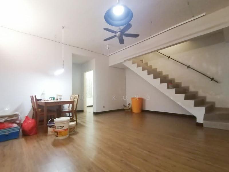 2-storey Terraced House for Sale in TAMAN PUCHONG UTAMA (Puchong) - Roy Kong - Dining Room - PropertyGuru.com.my