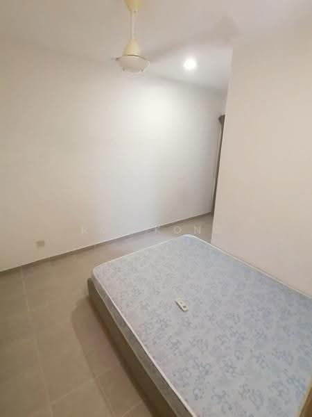 2-storey Terraced House for Sale in TAMAN PUCHONG UTAMA (Puchong) - Roy Kong - Bedroom - PropertyGuru.com.my