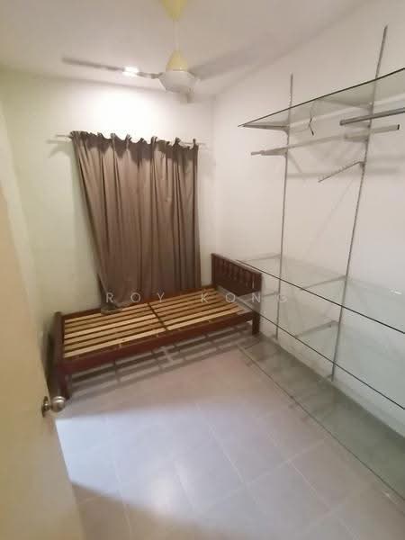 2-storey Terraced House for Sale in TAMAN PUCHONG UTAMA (Puchong) - Roy Kong - Bedroom - PropertyGuru.com.my