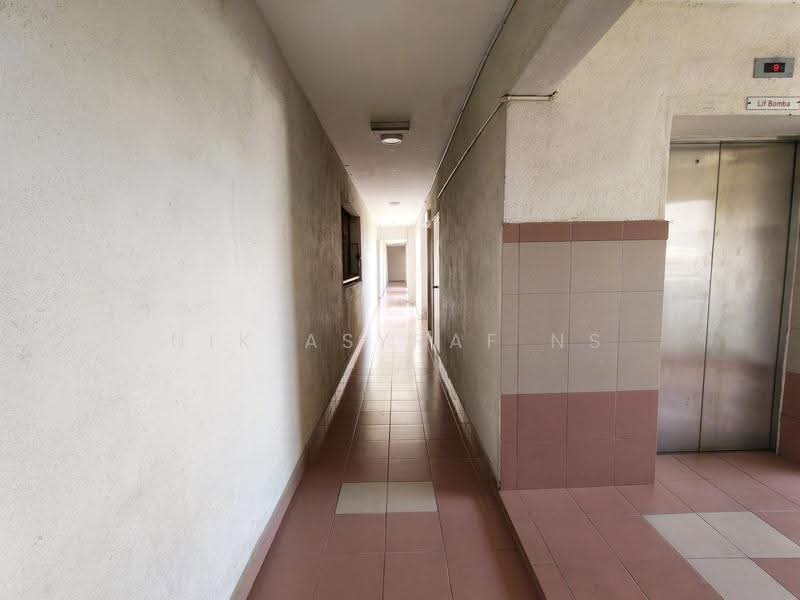 Kondominium untuk Dijual di Vista Amani - NIK ASYRAF NS - Corridor - PropertyGuru.com.my