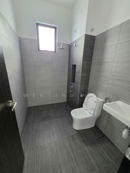 2-storey Terraced House for Sale in Skudai (Johor) - Wenting Lee - Bathroom - PropertyGuru.com.my
