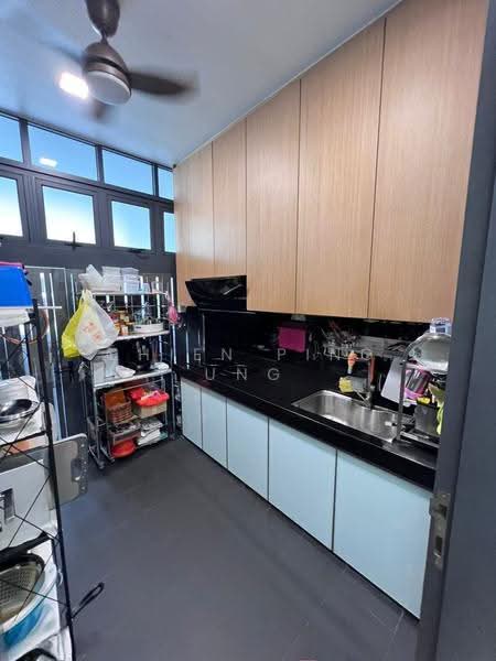 Rumah Teres untuk Dijual di Desa Parkcity (Kuala Lumpur) - Chien Ping Ung - Kitchen - PropertyGuru.com.my