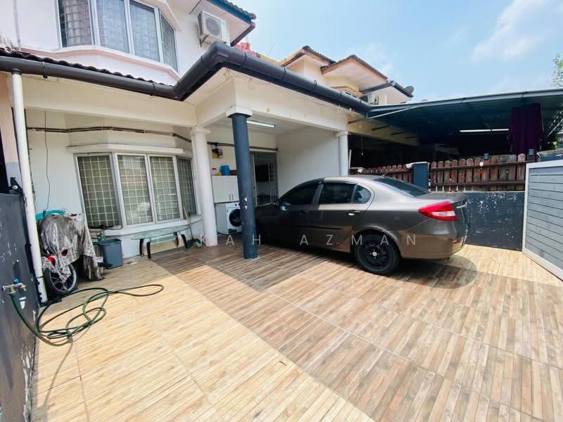 2-storey Terraced House for Sale in Seksyen 8 (Bangi) - Atikah Azman - Exterior - PropertyGuru.com.my