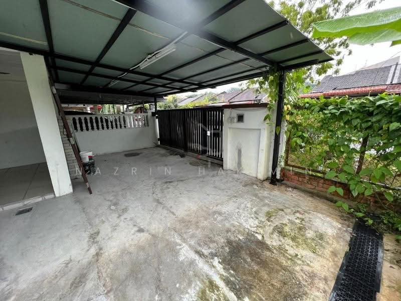 Rumah Teres untuk Dijual di Taman Pinggiran Batu Caves (Selayang) - Nazrin Hakimin - Exterior - PropertyGuru.com.my