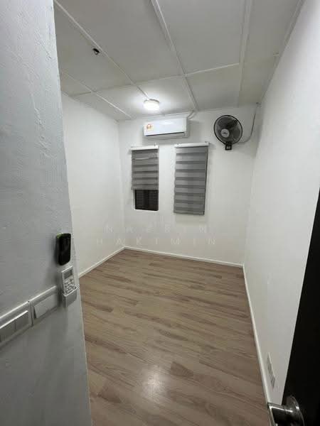 Rumah Teres untuk Dijual di Taman Pinggiran Batu Caves (Selayang) - Nazrin Hakimin - PropertyGuru.com.my