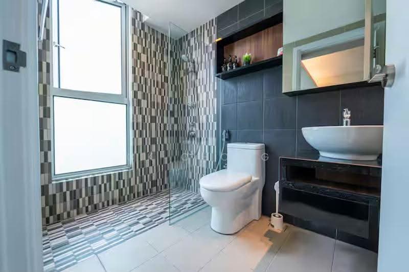 Kediaman Servis untuk Dijual di Verve Suites KL South - CK Chong - Bathroom - PropertyGuru.com.my