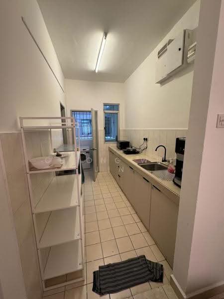 Kediaman Servis untuk Disewa di Millennium Place @ Millennium Square - Cheong Wei Jin - Kitchen - PropertyGuru.com.my