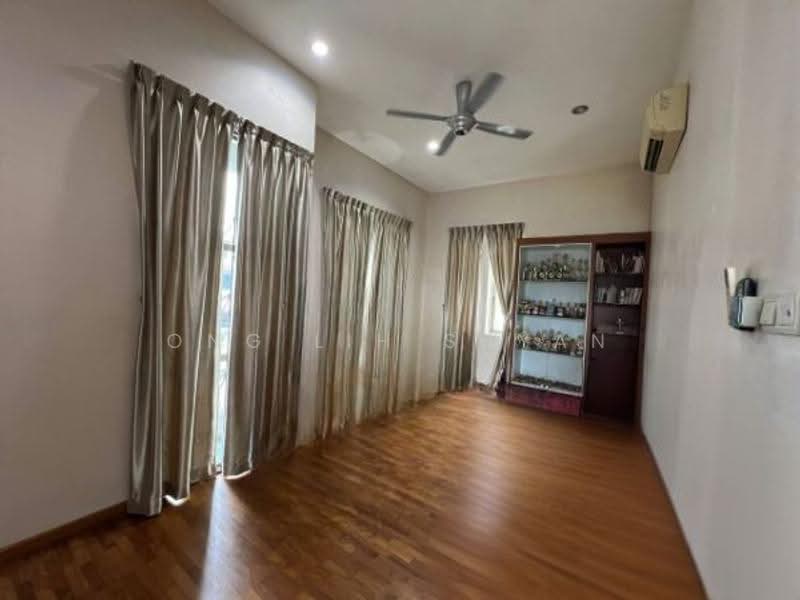 Bungalow House for Sale in Taman Permas Indah (Masai) - Ong Lih Shyan - Living Room - PropertyGuru.com.my