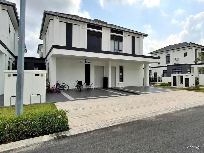 Rumah Teres untuk Dijual di Eco Grandeur (Puncak Alam) - Ann Ng - Exterior - PropertyGuru.com.my
