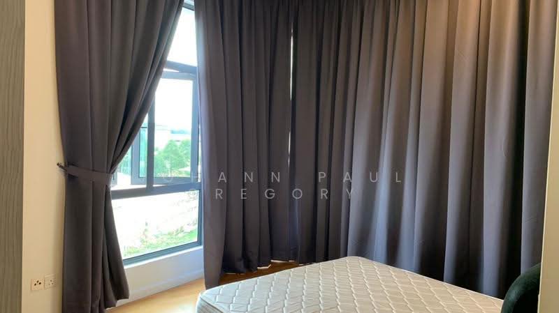 Kondominium untuk Dijual di Urbana Residences - Johann Paul Gregory - Bedroom - PropertyGuru.com.my