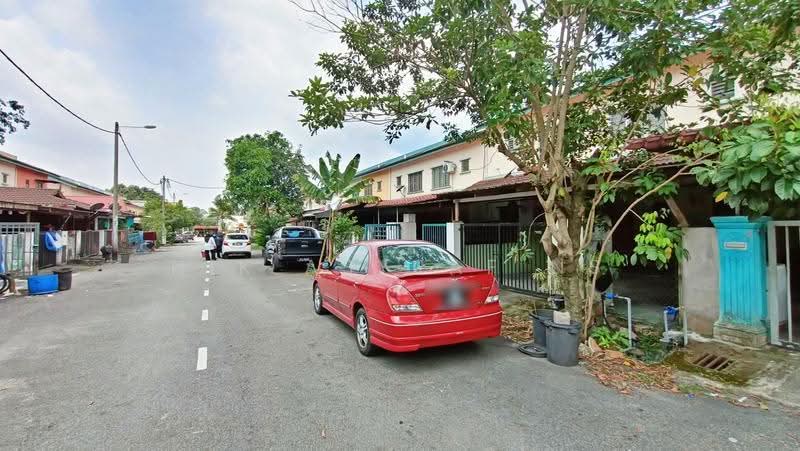 2-storey Terraced House for Sale in Taman Sri Haneco (Semenyih) - NIK ASYRAF NS - Exterior - PropertyGuru.com.my